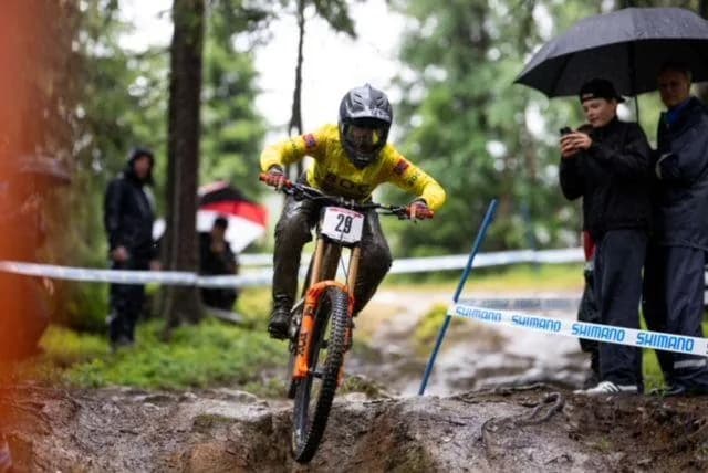 Bilde 1 av 6 fra Downhill – Enduro, 16. juli 2024.