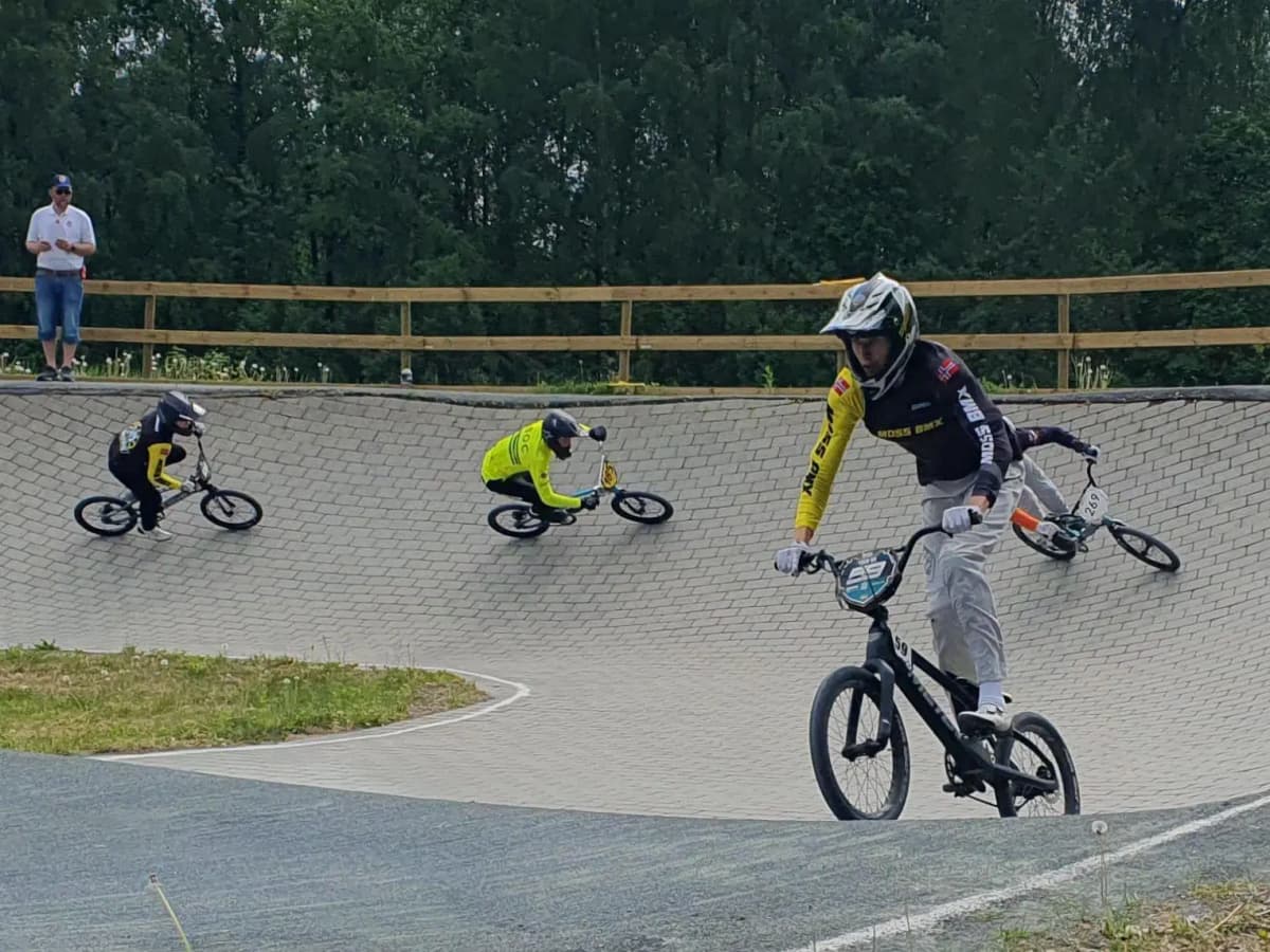 Bilde 3 av 49 fra BMX, 31. mai 2024.