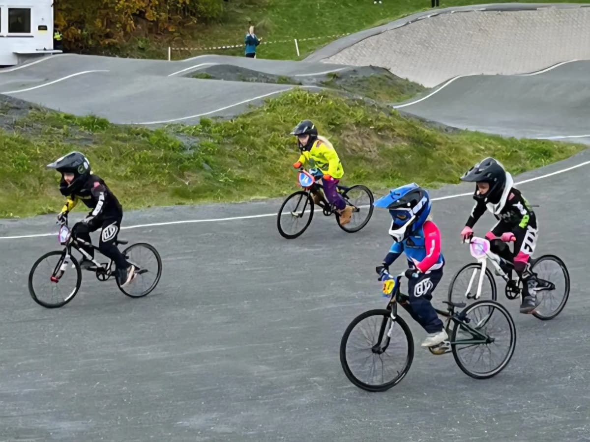 Bilde 4 av 5 fra BMX, 11. oktober 2025.