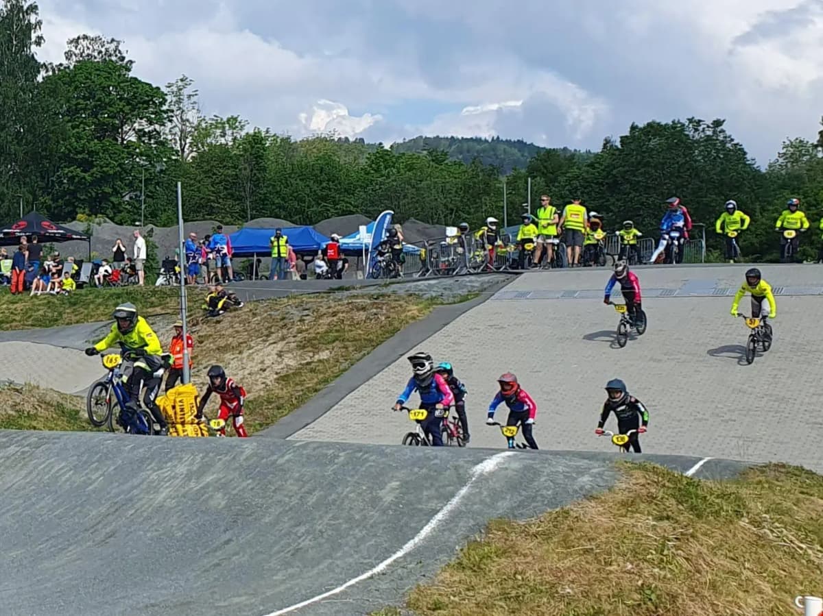 Bilde 2 av 49 fra BMX, 31. mai 2024.