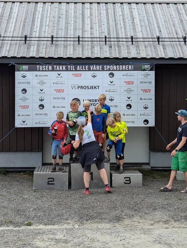 Bilde 1 av 2 fra Terreng, 2. juli 2024.