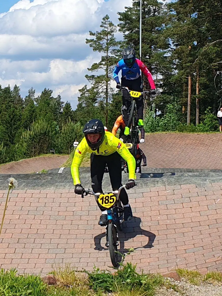 Bilde 44 av 49 fra BMX, 31. mai 2024.