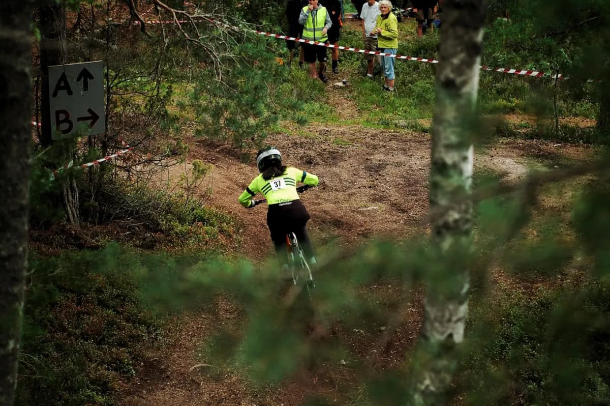 Bilde 2 av 4 fra Downhill – Enduro, 17. august 2025.